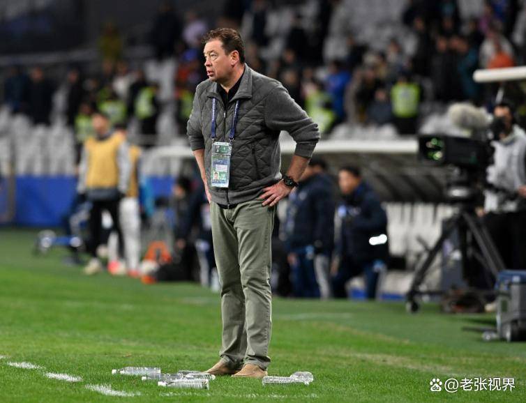 开云中国网站-荷甲今夜再迎强敌，上海申花官宣签约，主帅态度：气氛紧张，心理建设被强调的简单介绍