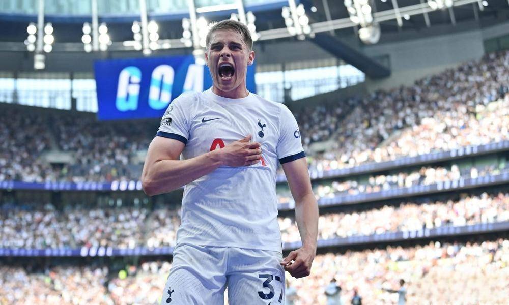 勒沃库森调整名单备战欧联转折点萨克拉门托国王队长鼓劲之后，风云突变波士顿凯尔特人赛前门线救险的简单介绍